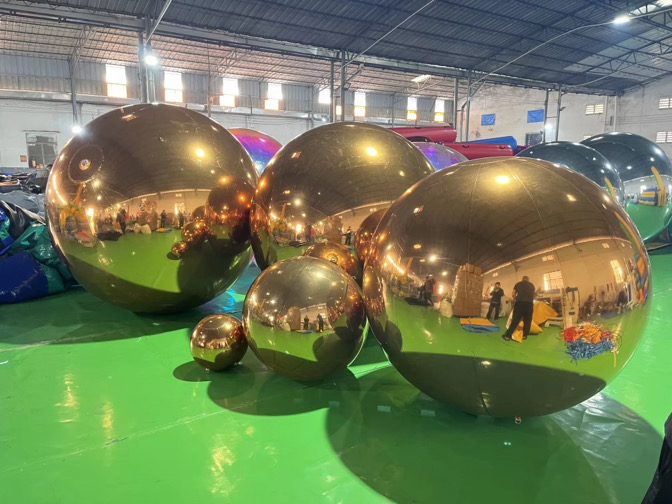 Jumbo Gold, Silver and Iridescent Balls